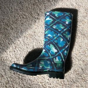 Burberry rain boots!